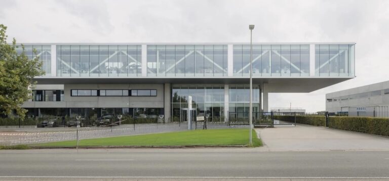 Globachem gebouw